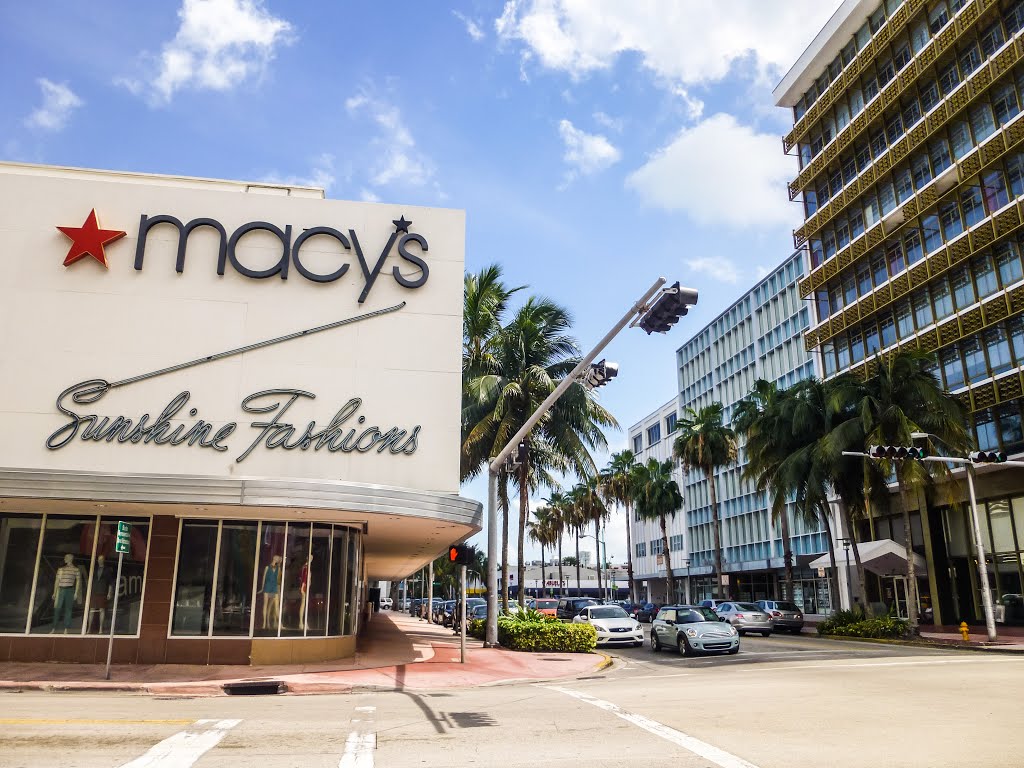 A Hidden Lot Under Macy’s Miami Beach hits the market