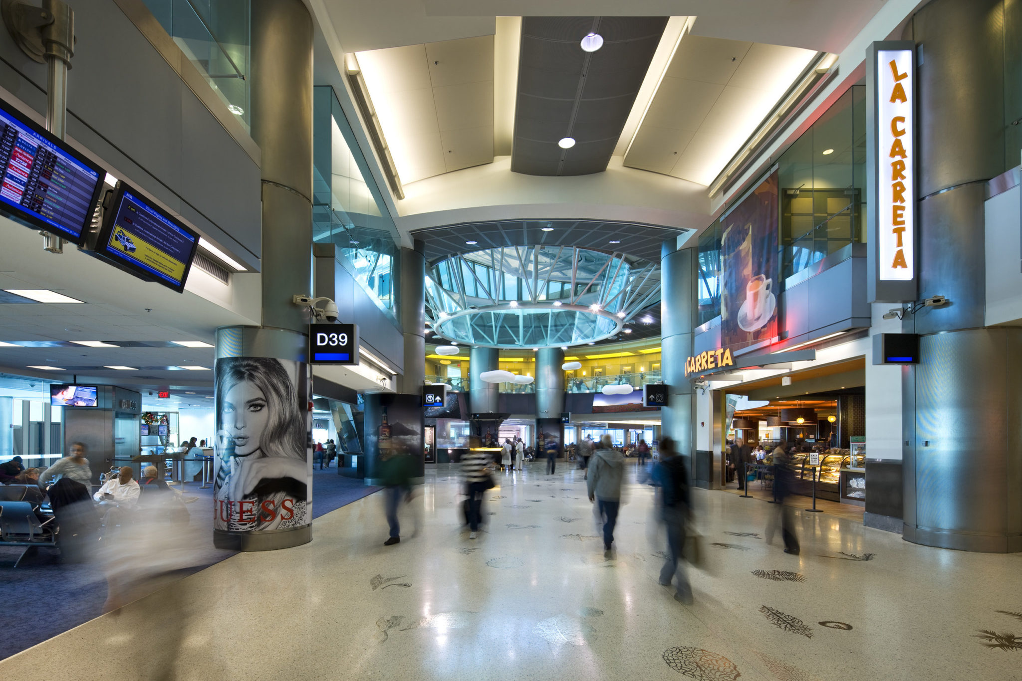 Leaders Plan for Growth of Miami International Airport