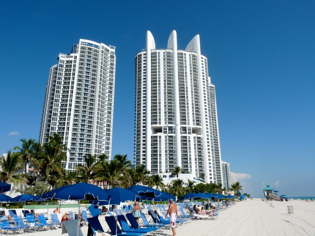 Russian Investors Continue Surge in Miami’s Luxury Real Estate Market